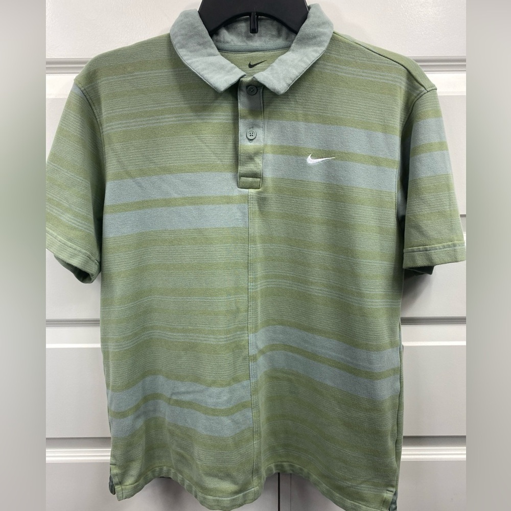 NIKE Golf Polo DRI FIT SHIRT STRIPED Green  MEDIUM Black Nike Button On Back